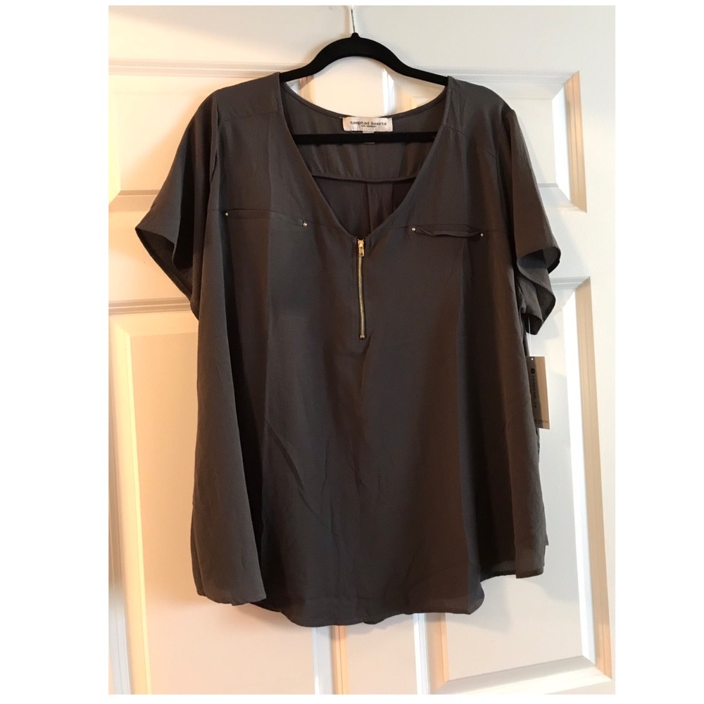 Top with Gold Zipper 3x